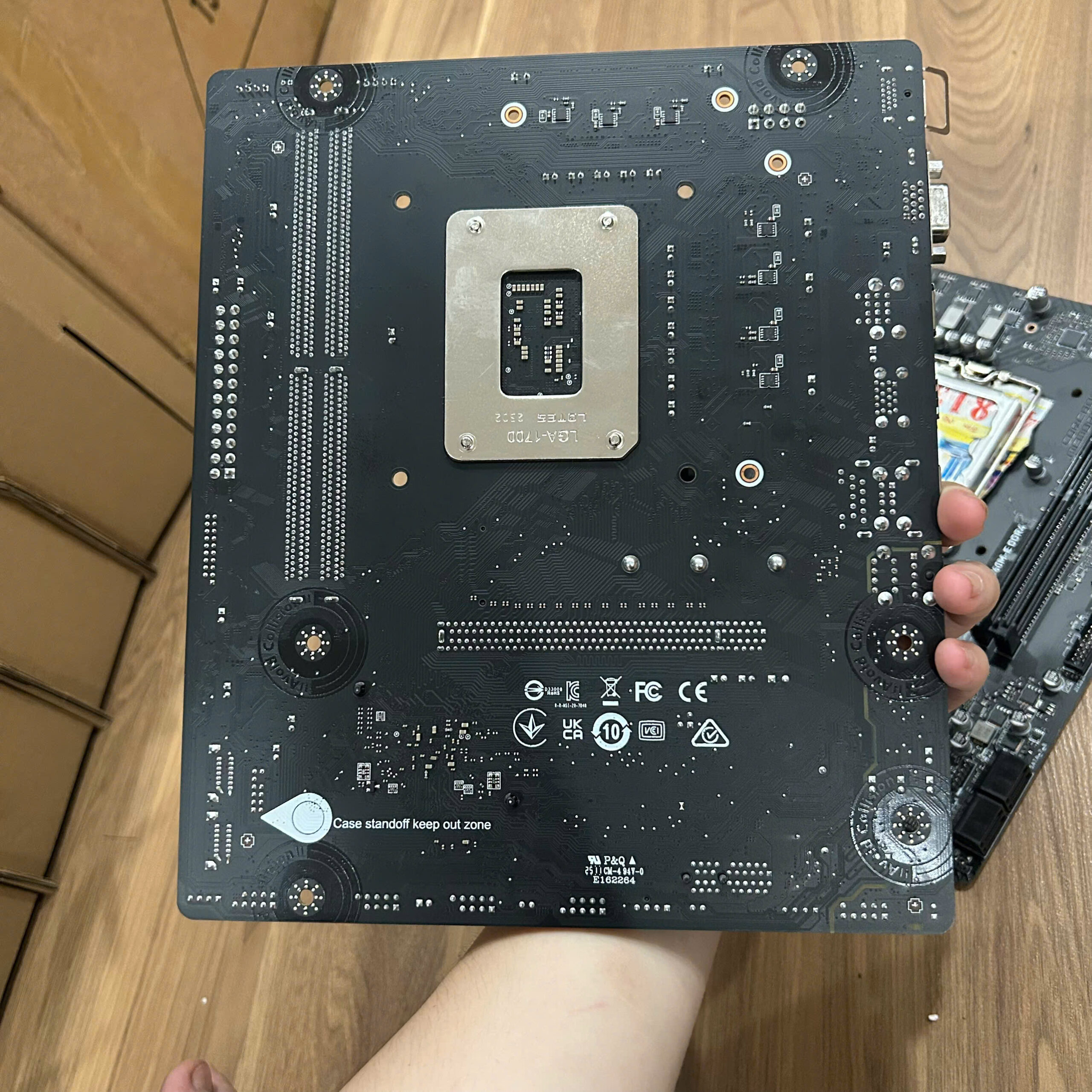 MAINBOARD MSI PRO B760M-E DDR4 2ND - Ảnh 5