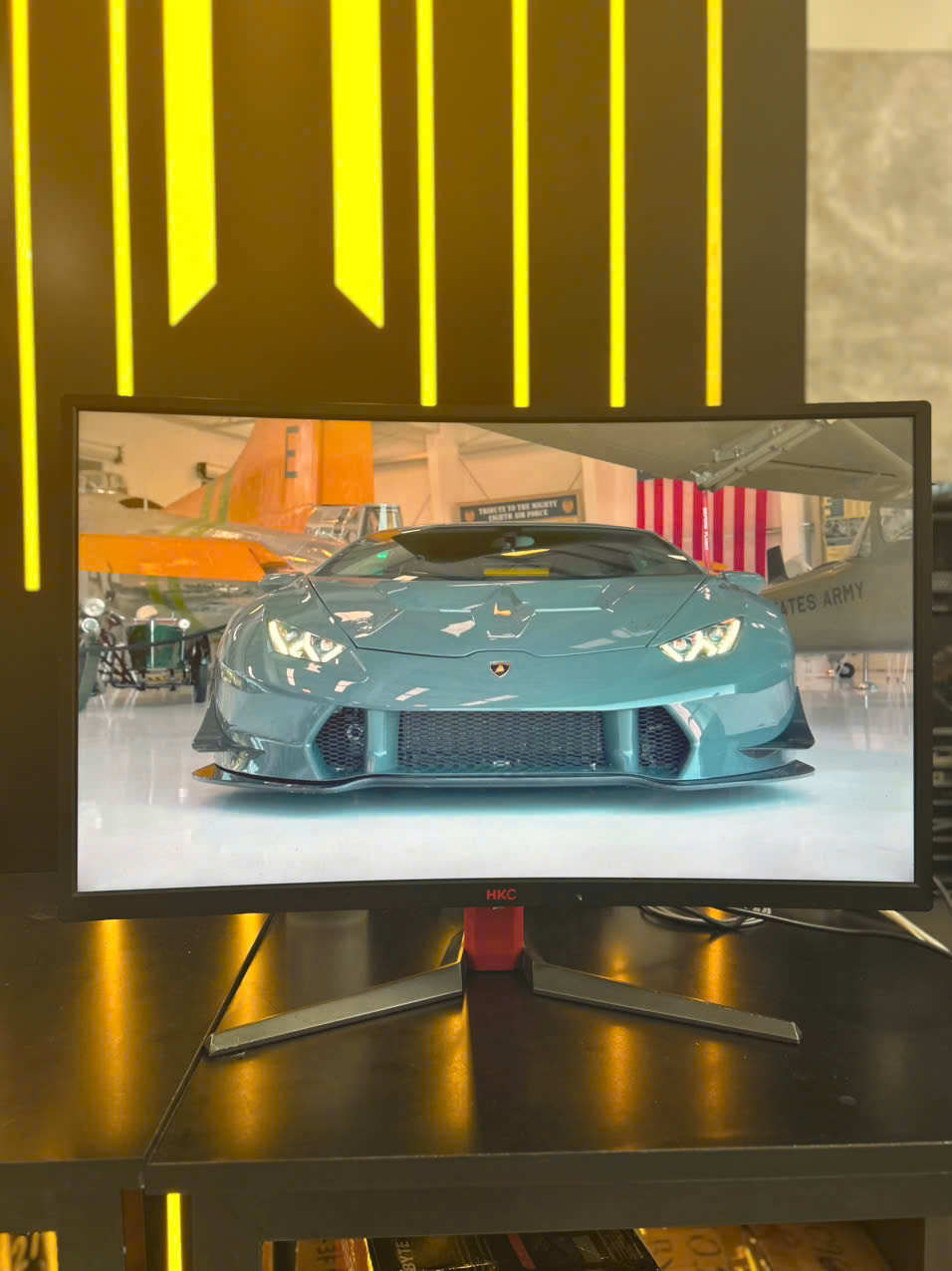 Màn hình HKC NB27C2 27" 144Hz - Màn hình LED cong 2ND